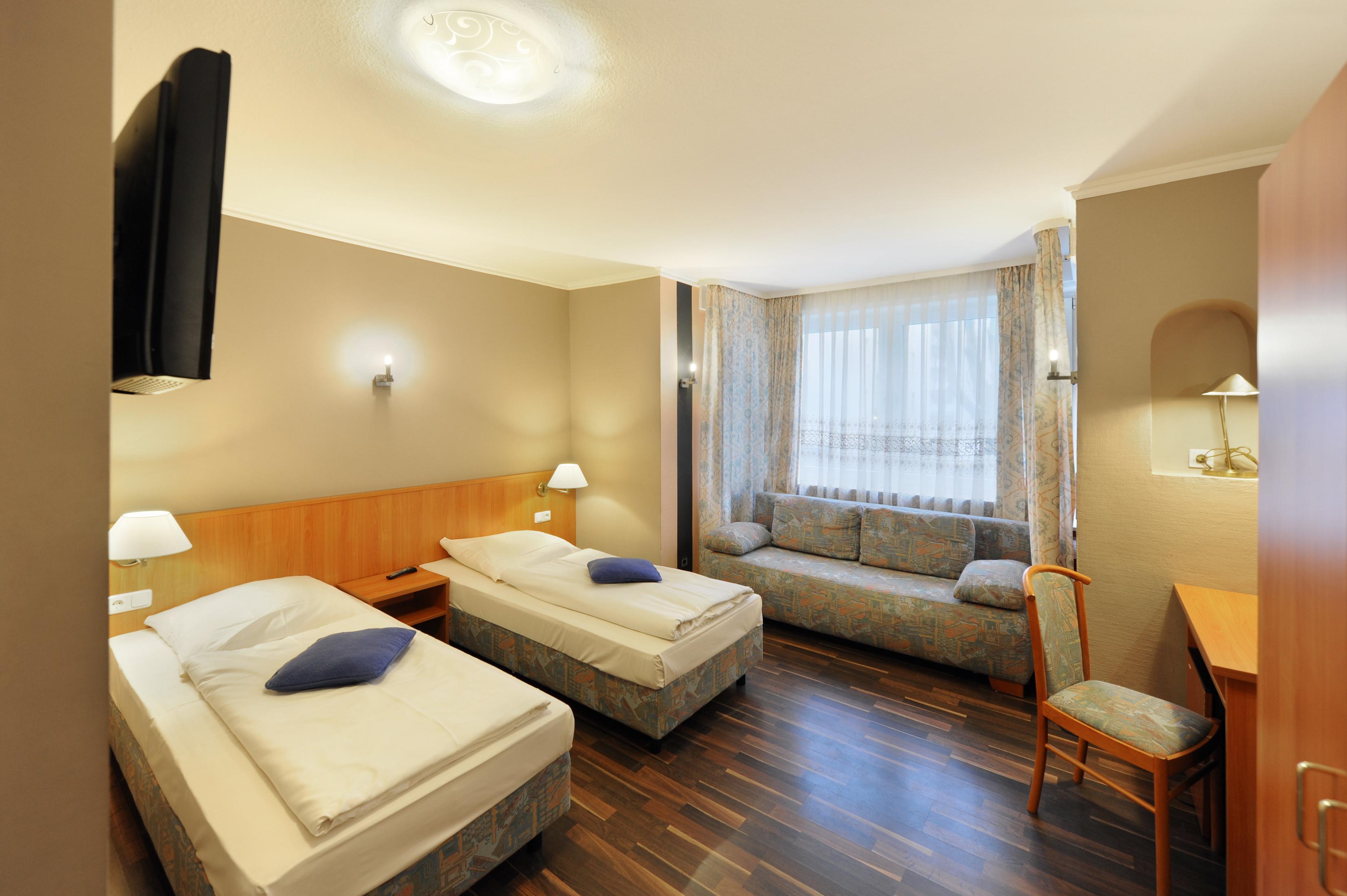 Fair Hotel Villa Diana Франкфурт на Майн Екстериор снимка